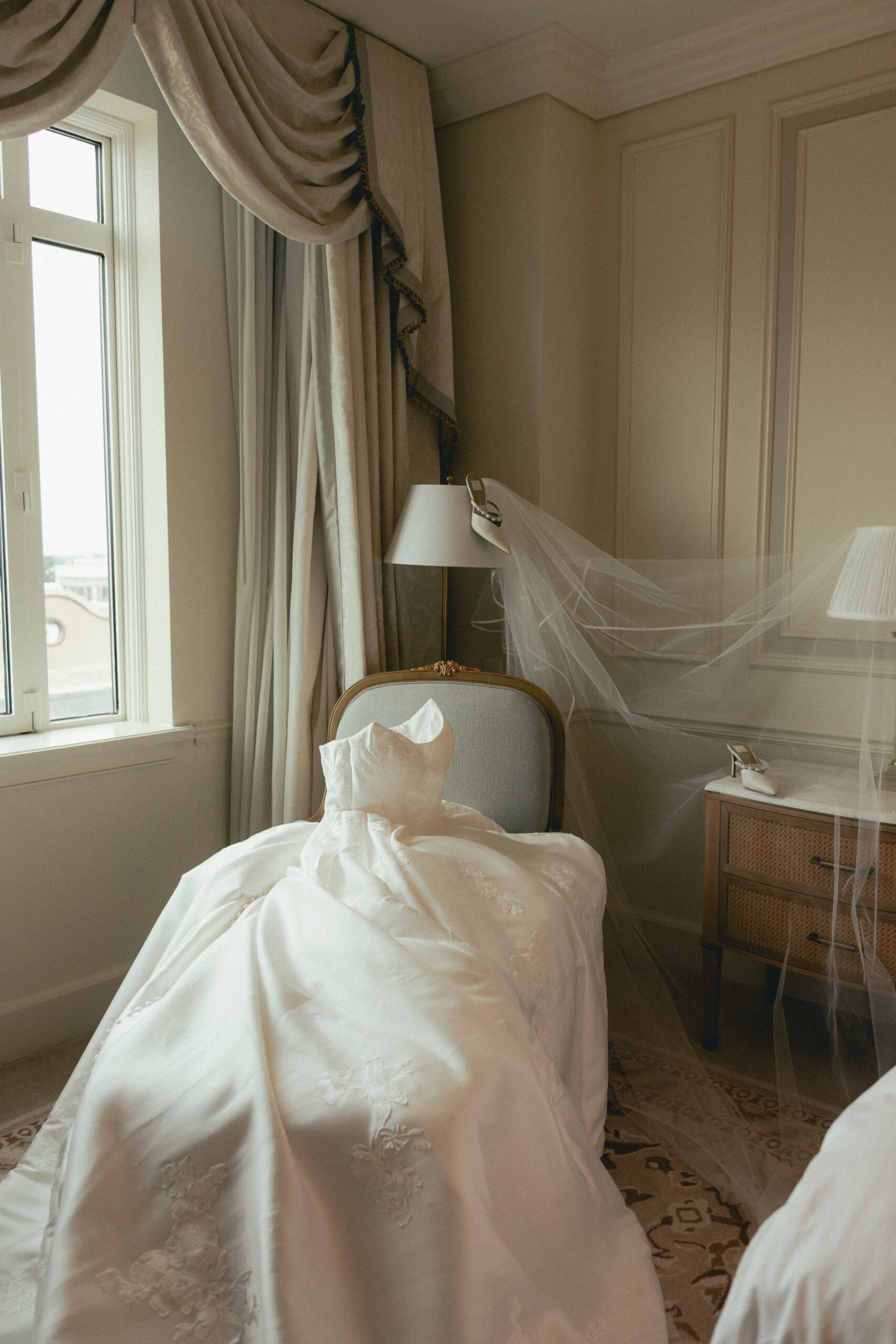 Bride getting ready at Charleston Place hotel in Charleston, SC